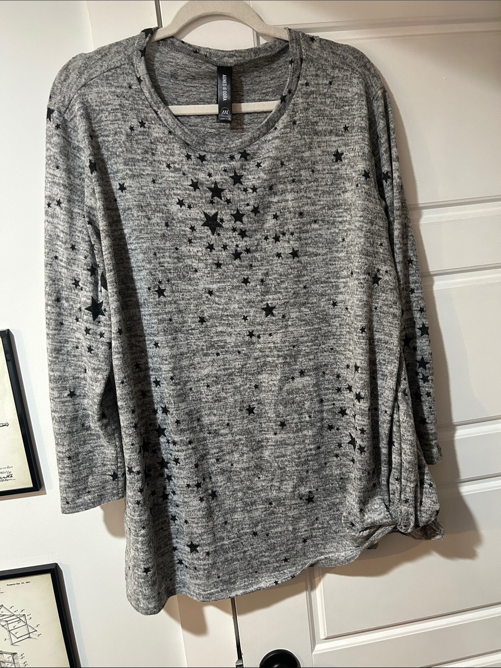 Agnes & Dora Gray Star Pullover